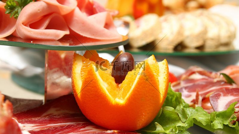散装膨化食品批发价格揭秘：影响因素与计算方法